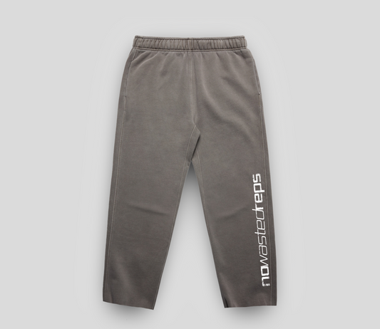 Cropped sweatpants [faded grey]